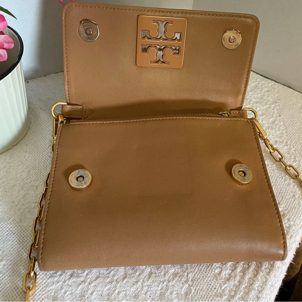 Tory Burch stylish tory
